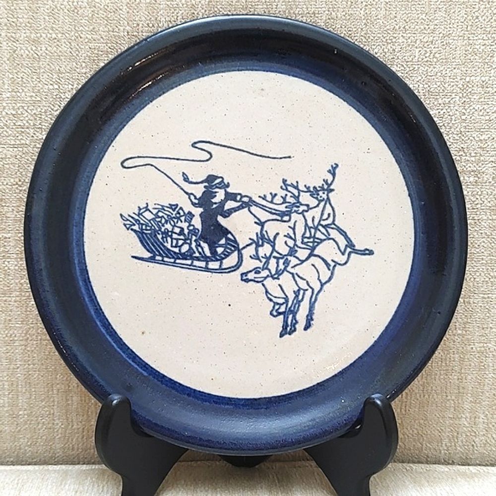 Brinker Pots Santa Sleigh and Reindeer Plate